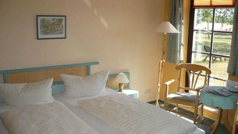Hotel Ostseeland Rostock Extérieur photo